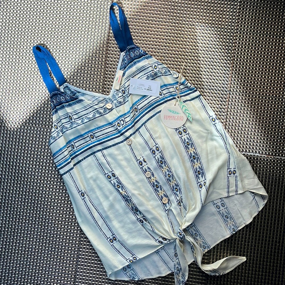Hummingbird Top